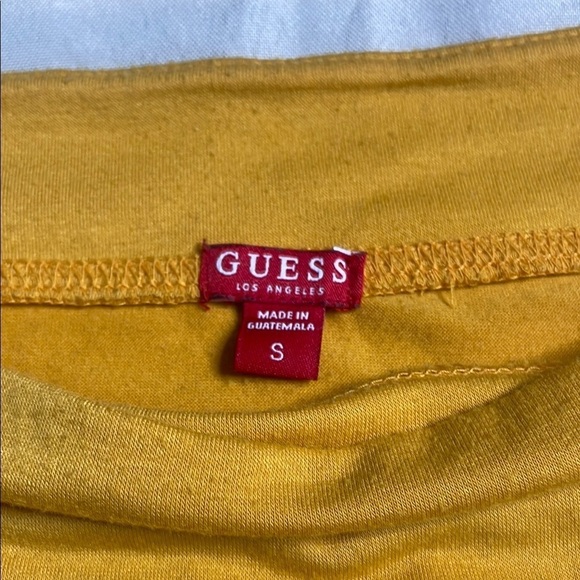 GUESS Yellow Off-Shoulder Women's Top - Picture 9 of 10